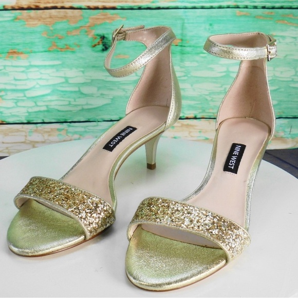 Nine West Leisa Gold Glitter Dress Sandals Kitten Open Heels Ankle Strap 2” 6 🤩 - Picture 4 of 11